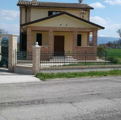 Vakantiehuis Il Rifugio Della Luna Castel Ritaldi